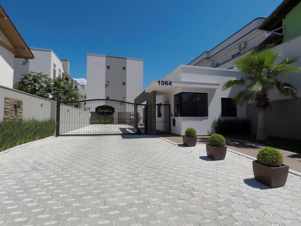 Edíficio Varadero Bombinhas Exterior foto