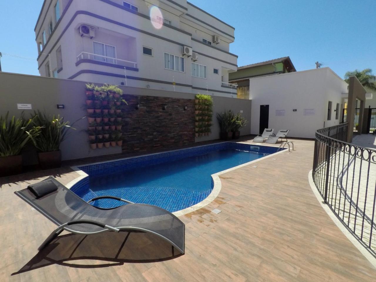 Edíficio Varadero Bombinhas Exterior foto